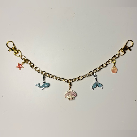 Handmade Nautical Shell Mermaidcore Bag Charm. - Picture 2 of 3